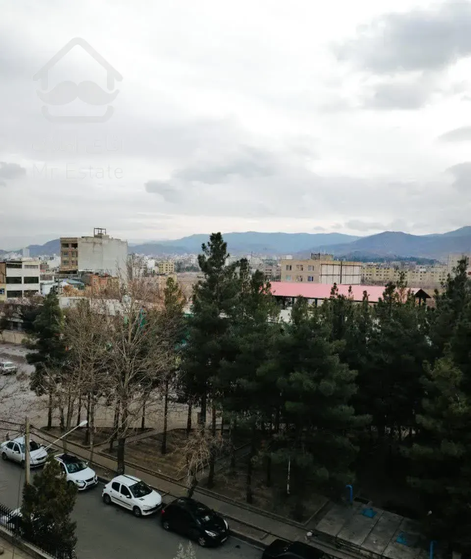 ۱۰۰متری / بازسازی‌شده / اوایل اقبال/ فول / تخلیه