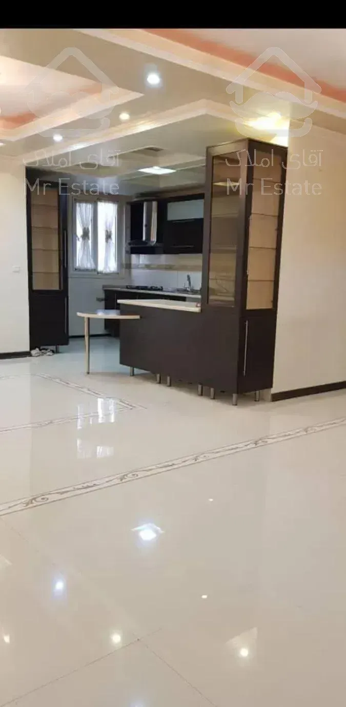 خردمند جنوبی ۱۱۵ متر سه خواب مسکونی