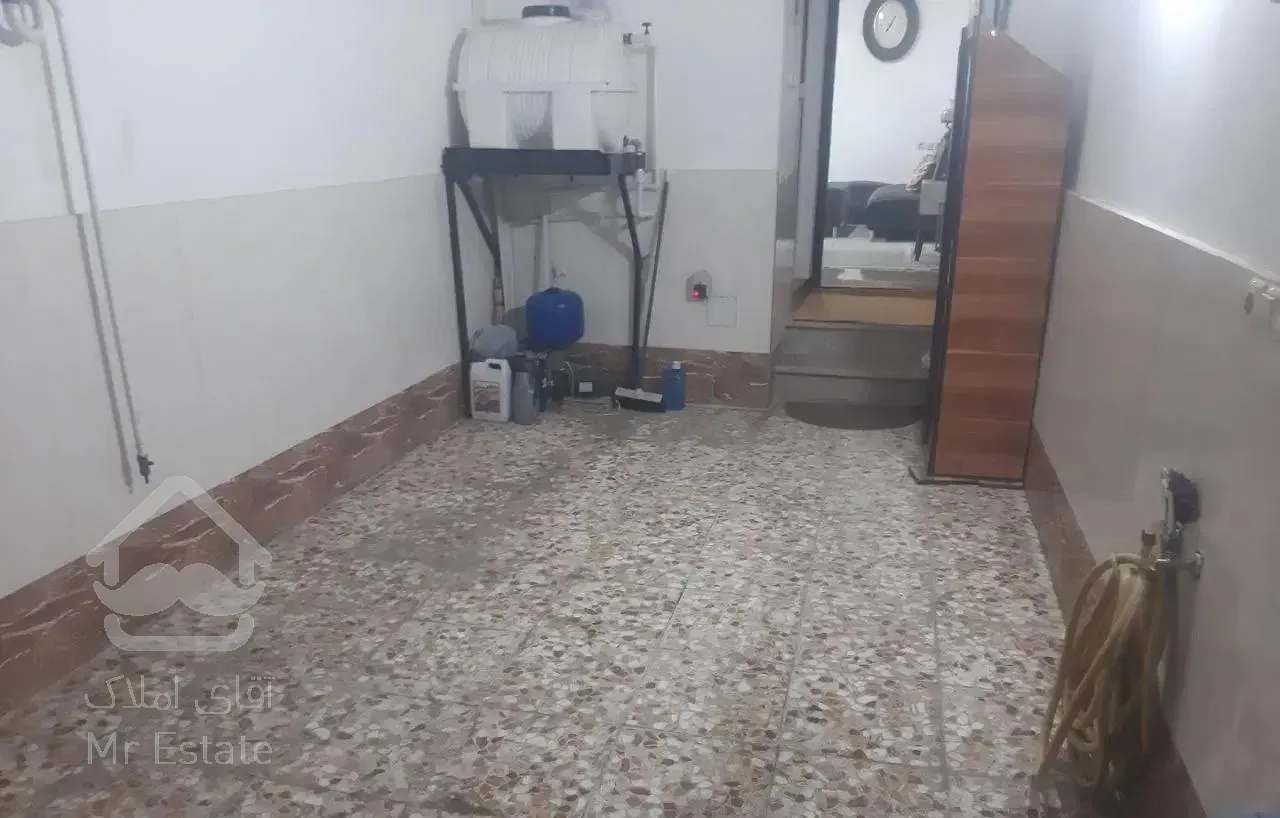 سوییت ۴۷ متری ماشین رو