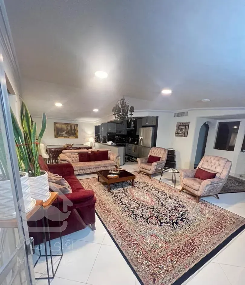 ۱۱۰ متر اکواریوم/قلب دربند/ورودی مجزا + تراس بزرگ