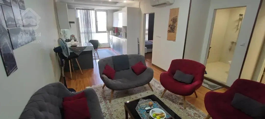 ۷۷متر۲خواب فول تاپ لوکیشن