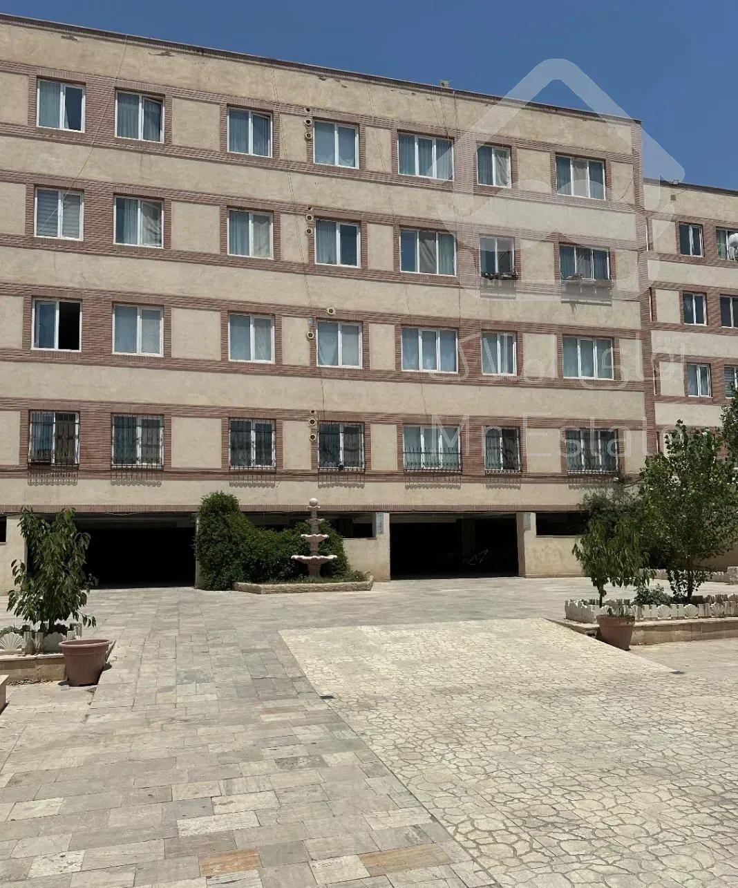 فروش آپارتمان۹۰ متری  مجتمع الهیه گیلاوند