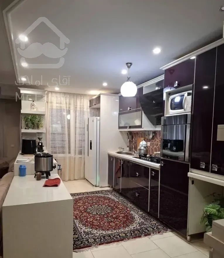 ۹۰ متر ۲ طرف نورگیر / میدان راه آهن