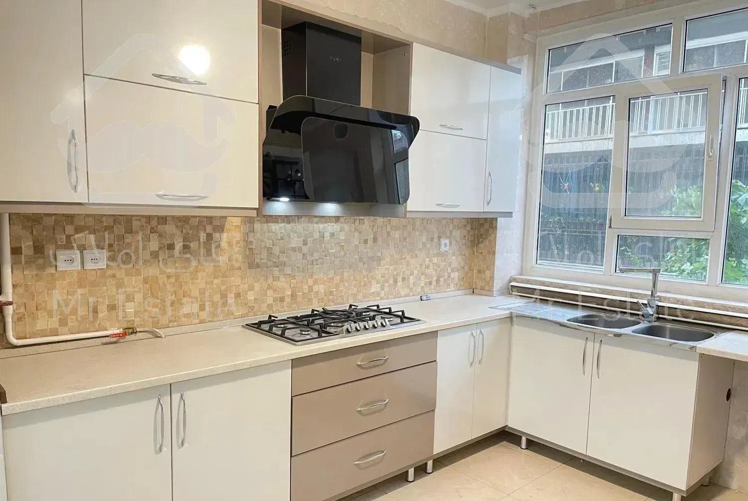 ١٤٥ متر  فاطمی جمالزاده شمالی تک واحدی فول امکانات