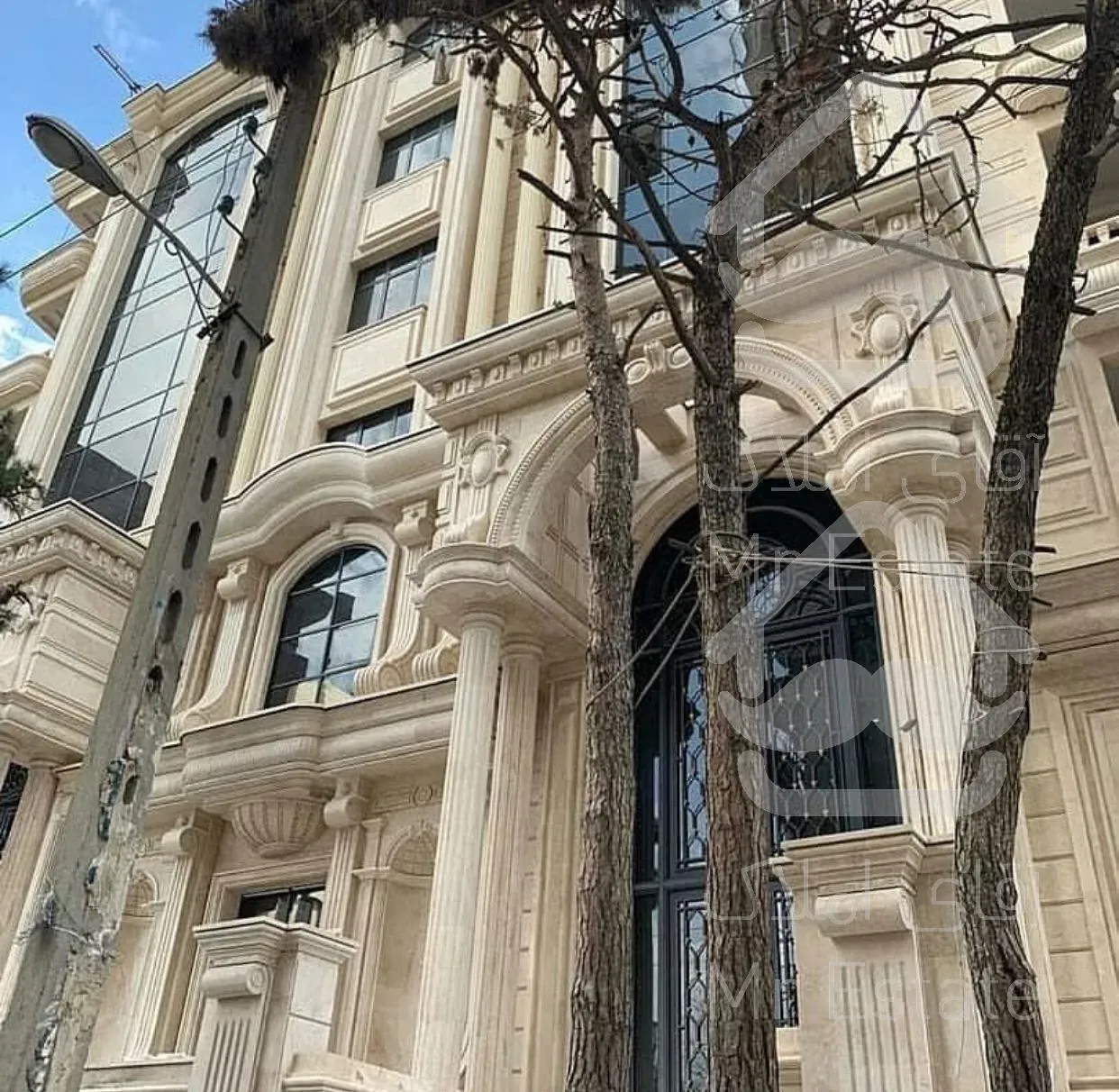 خرید و فروش آپارتمان 250 متری نیاوران مرجان