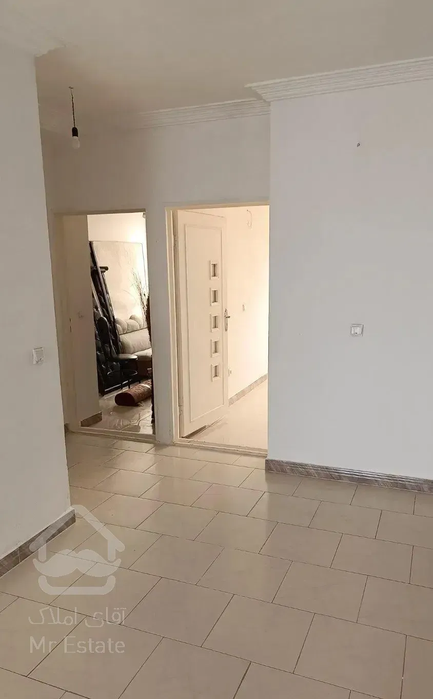 رهن آپارتمان ۸۵ متری ۲ خوابه طبقه ۳