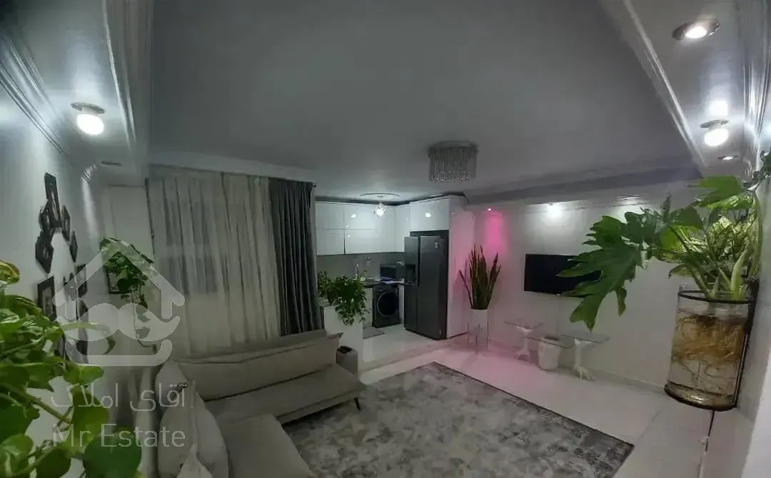 ۴۱ متر فوق العاده خوش نقشه و تمیز