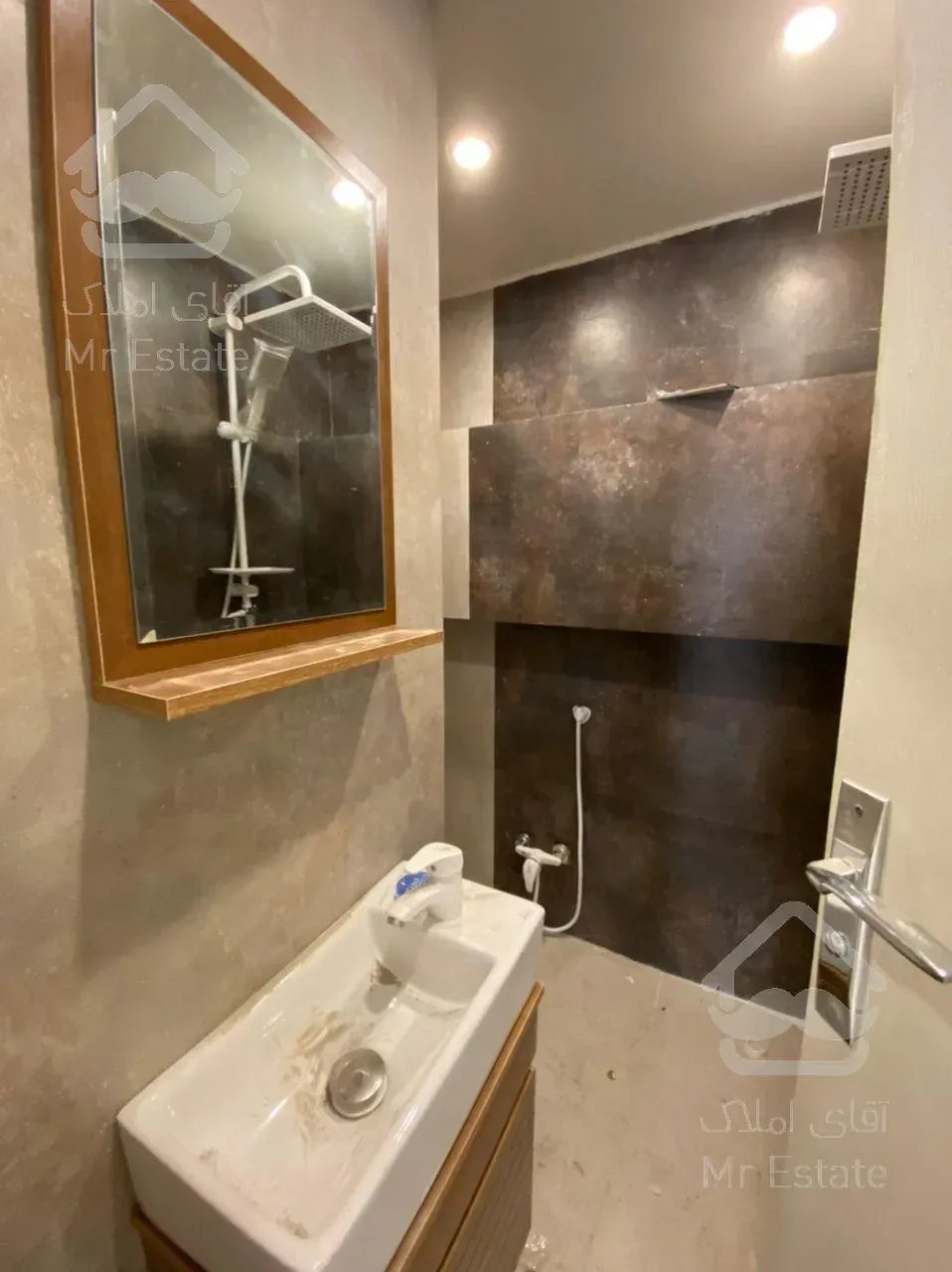 خرید آپارتمان ۹۰ متری دزاشیب