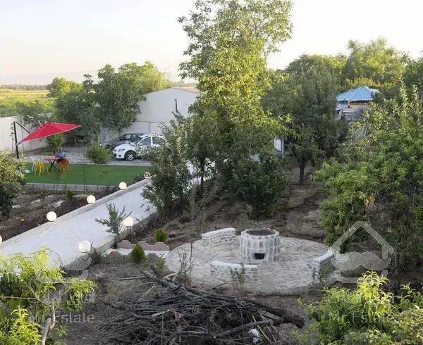 ۱۲۵۰ متر باغچه و ویلا ،هشتگرد