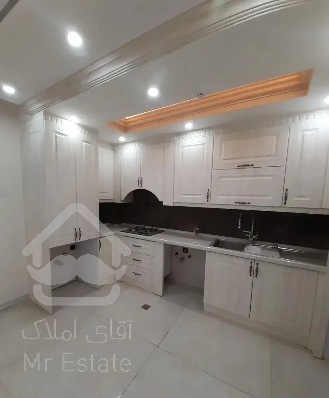 ۶۵ متری/ ۲خواب/ متریال وارداتی/ پارک ملت