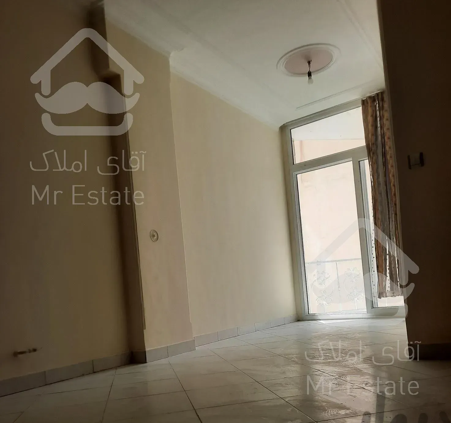 85 متری فول بازسازی ، تخلیه