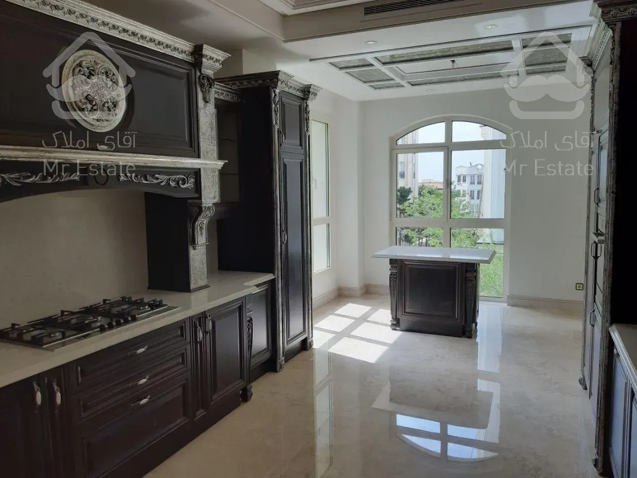 خرید آپارتمان 341 متری سنبل فرمانیه