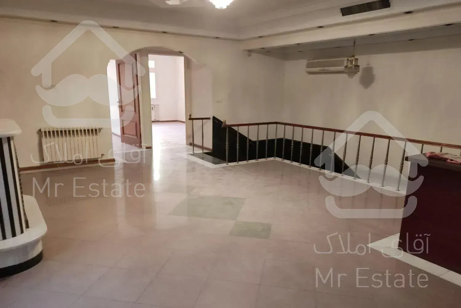 آپارتمان ۴۰۰ متر دوبلکس امانیه