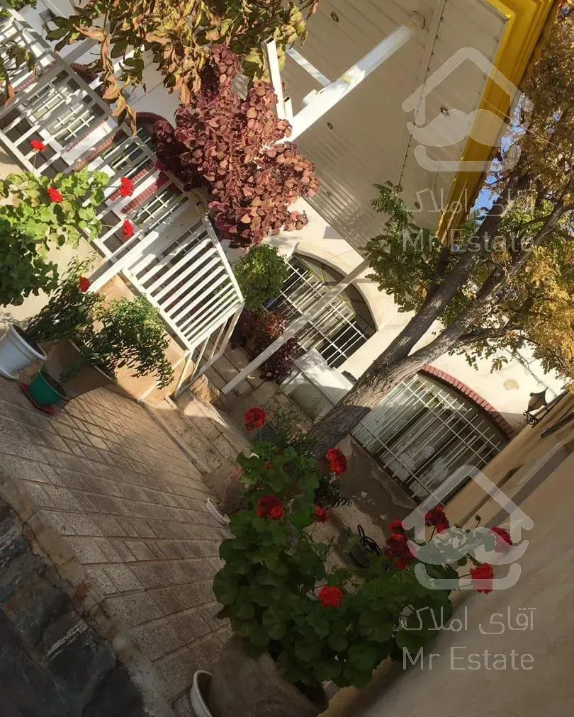 ۱۰۰۰متر باغ ویلا فول امکانات