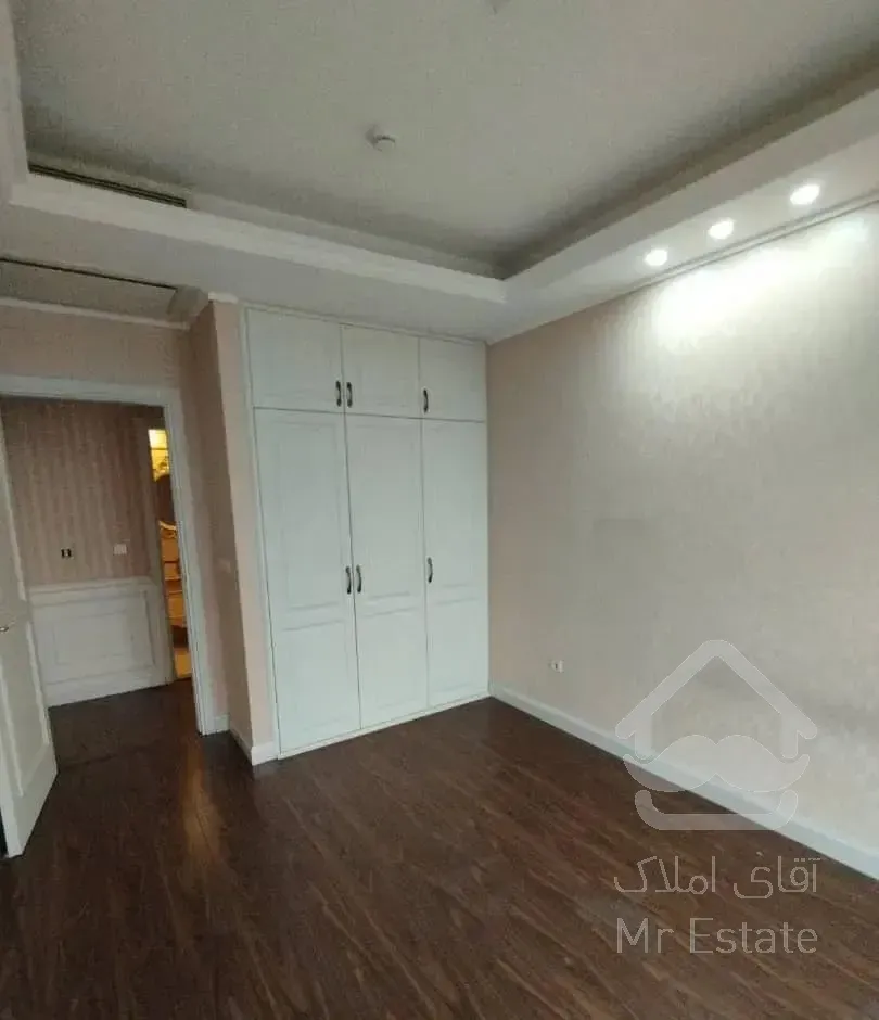 یوسف آباد/ ۱۱۱ متر /آفتابگیر و ممتاز
