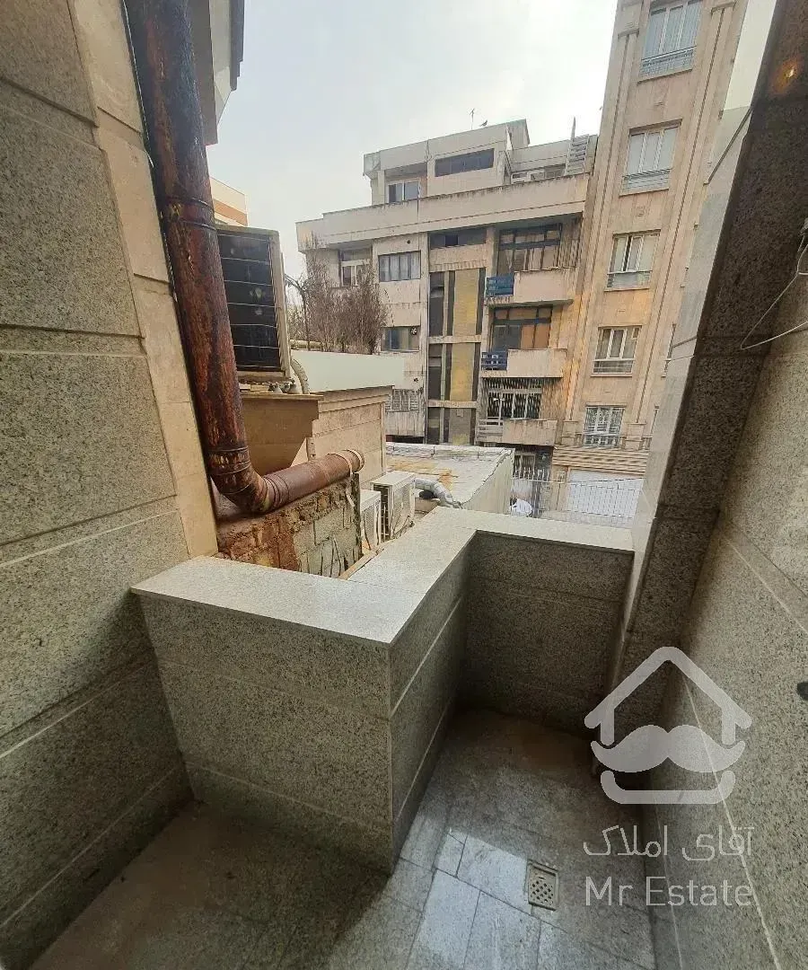 ۱۱۲متر دوخواب لارستان