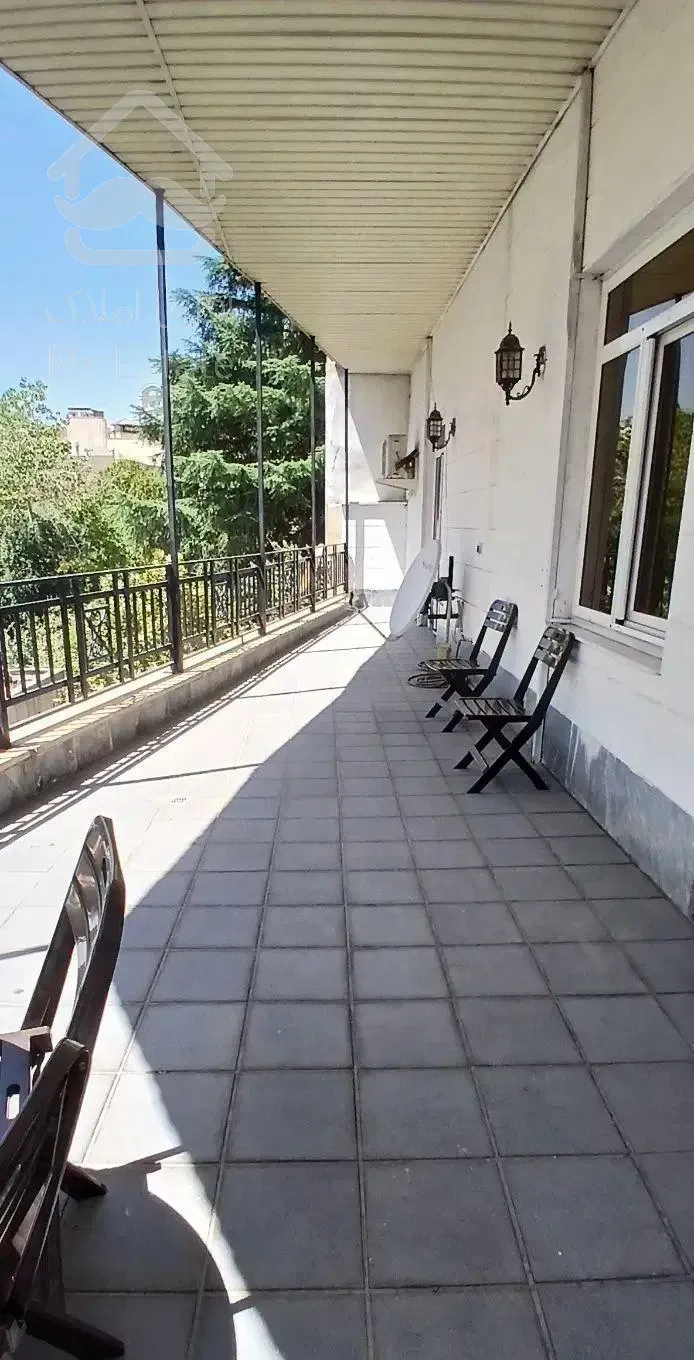 ۲۳۰ م باغ فردوس ۳۰ متر تراس/ تکواحدی