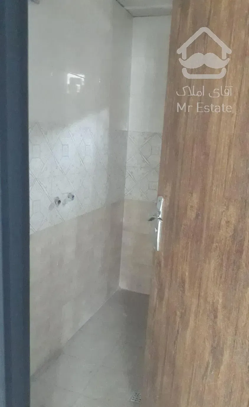 ۸۷متر سند ۶ دانگ شهرک عباس اباد فاز ۱