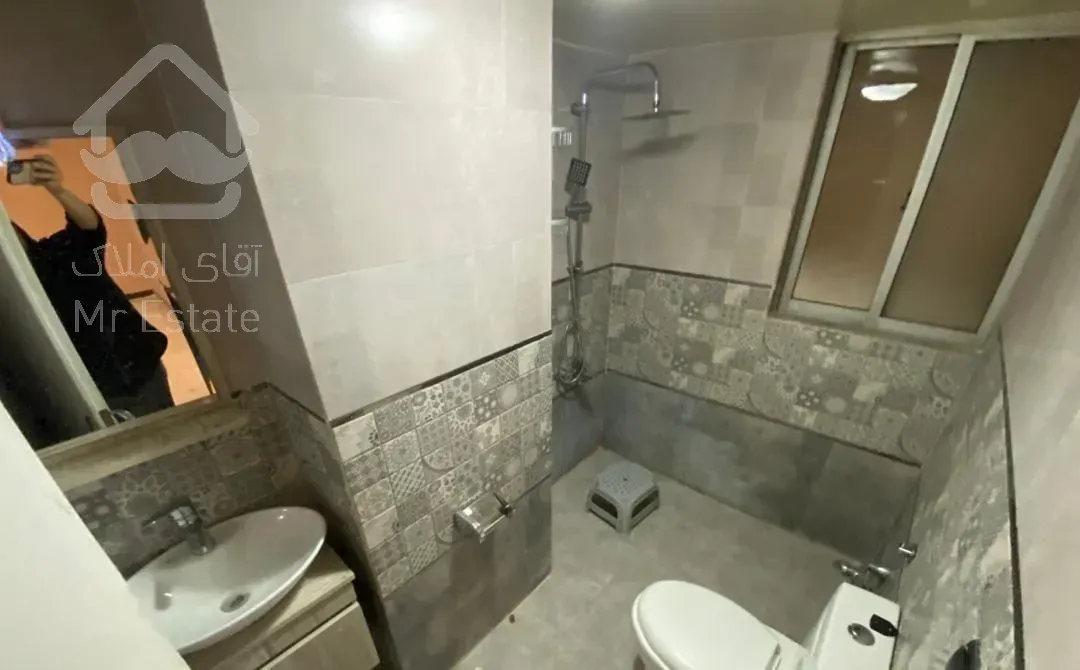 ۱۱۰ متر (ویو عالی) (برج )میدان ولیعصر کریمخان حافظ