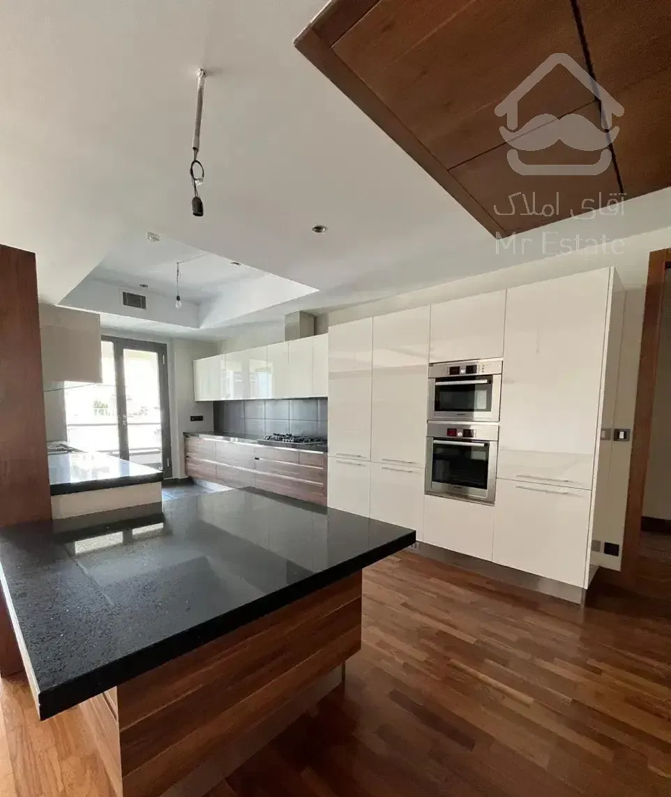 الهیه ۲۱۰ متر ویو مشجر