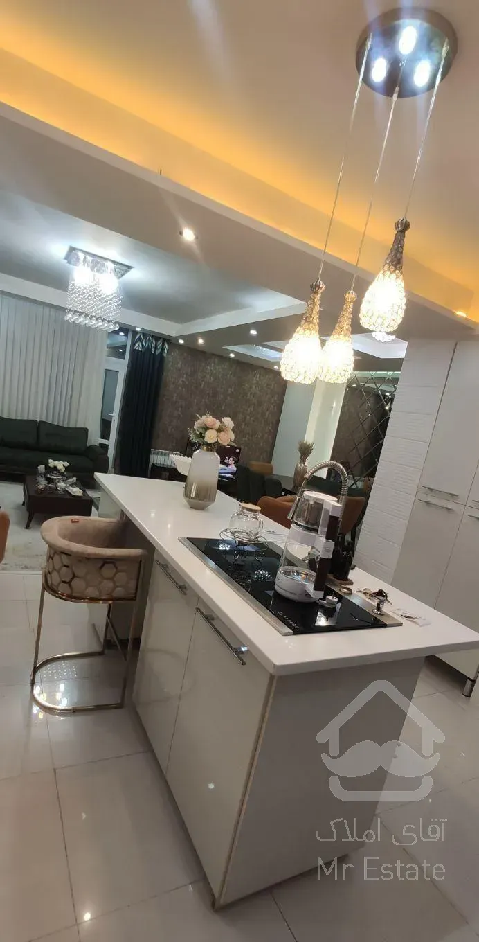 فروش آپارتمان 137متری  4راه سیدالشهدا-مرکز شهر