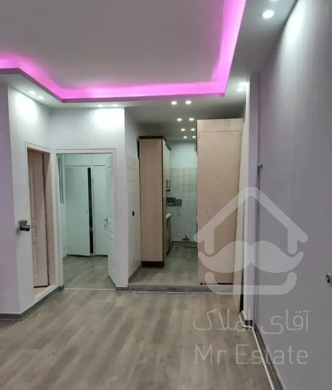 ۳۶ متر یکخوابه صفا غربی