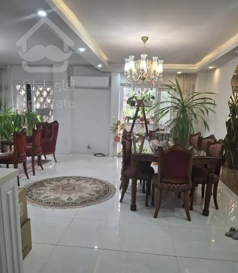 آپارتمان ۱۵۰ متری سه خواب در شهرک غرب/هشتواحدی