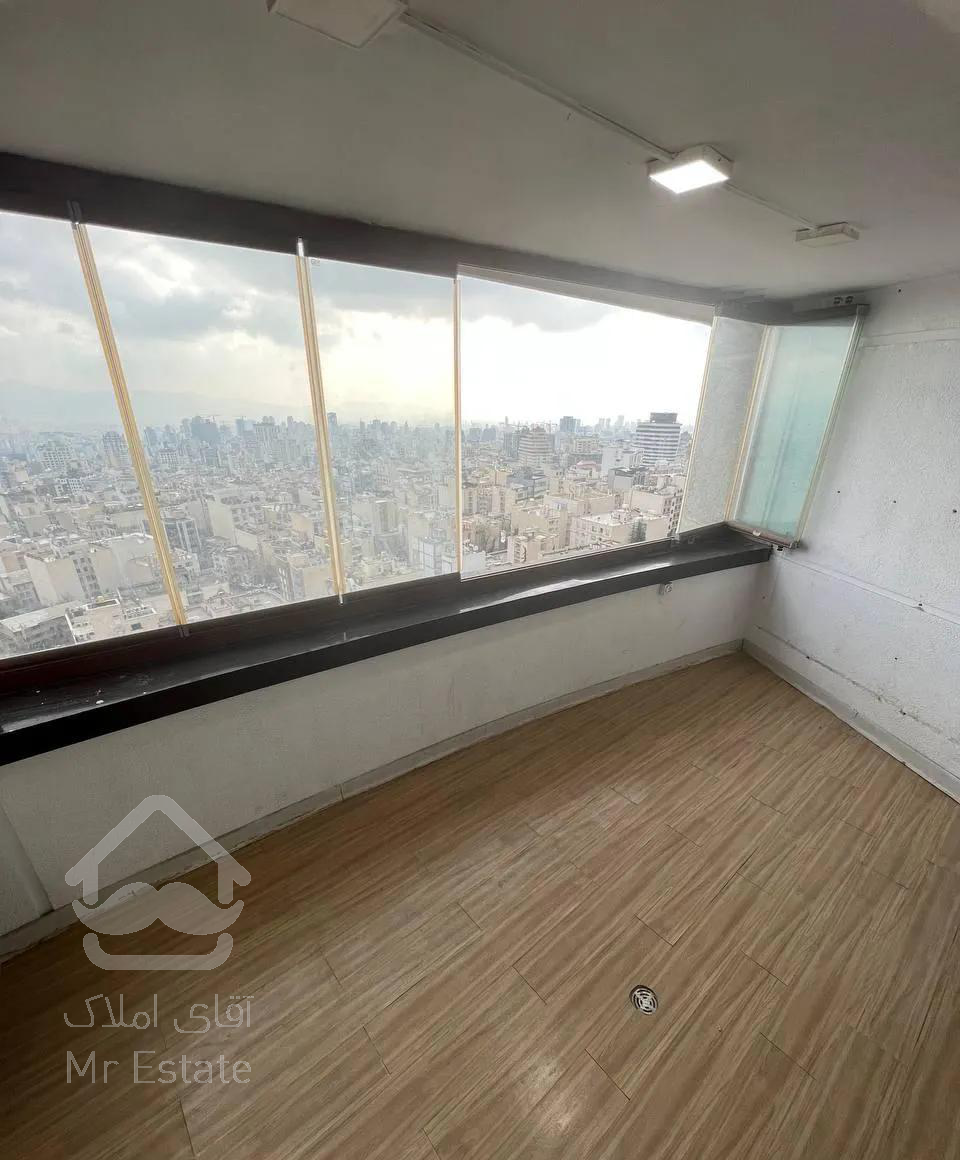 زعفرانیه ۲۴۰متر+ویو ابدی+تراس قابل چیدمان