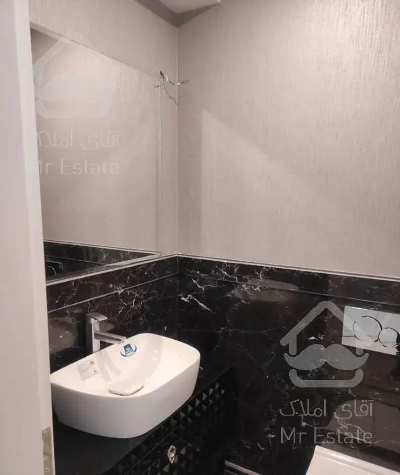 ولی عصرباغ فردوس۱۸۲ متر۳ خواب