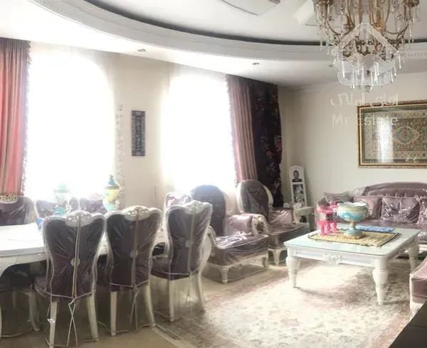 آپارتمان ١٠٢ متر ناهید