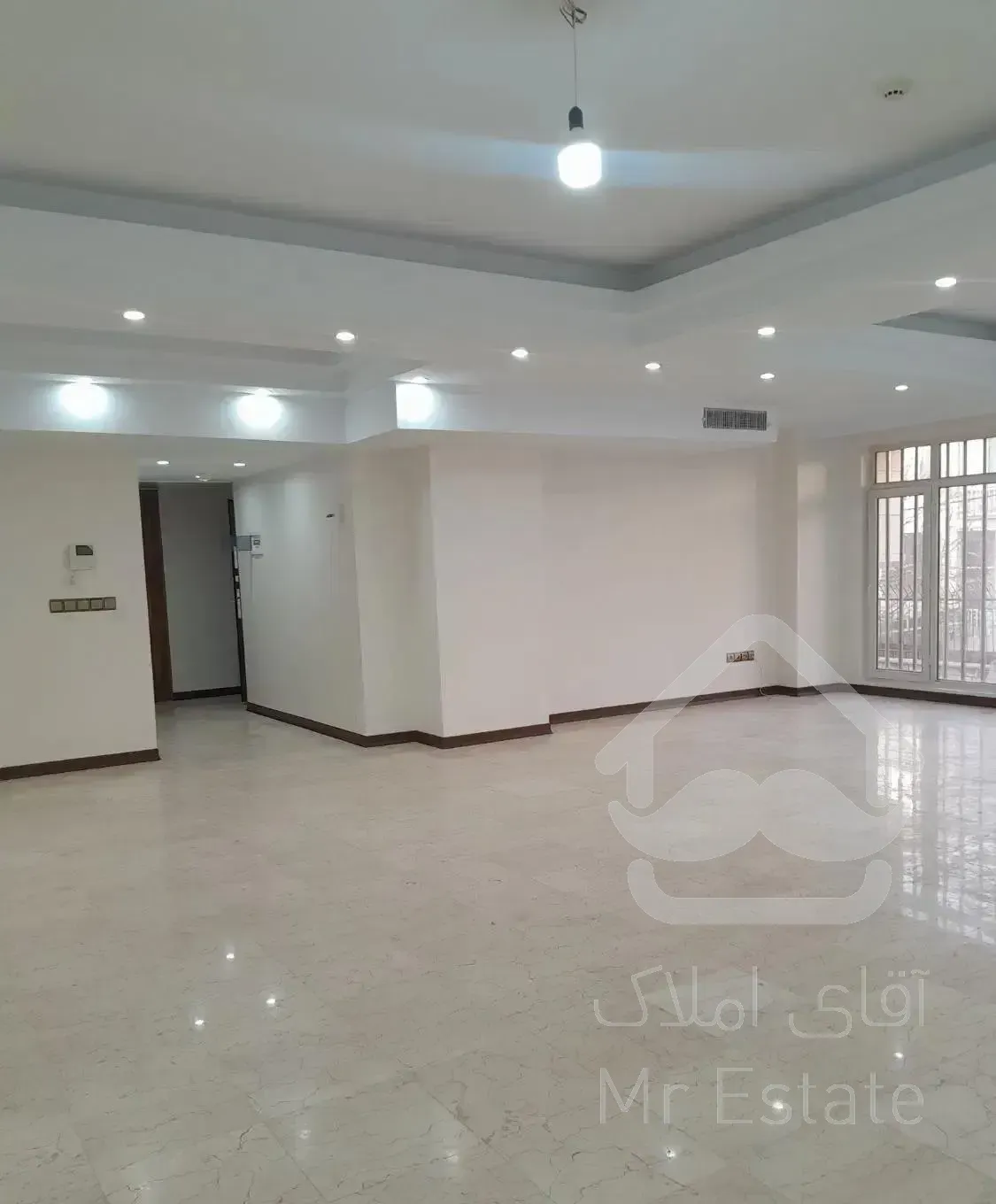 آپارتمان ۱۶۶متر فول امکانات۳پارکینگ سندی منطقه ۲