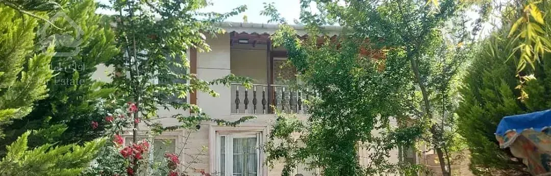 ویلا شیک با حیاطی رویایی و مدارک قابل انتقال