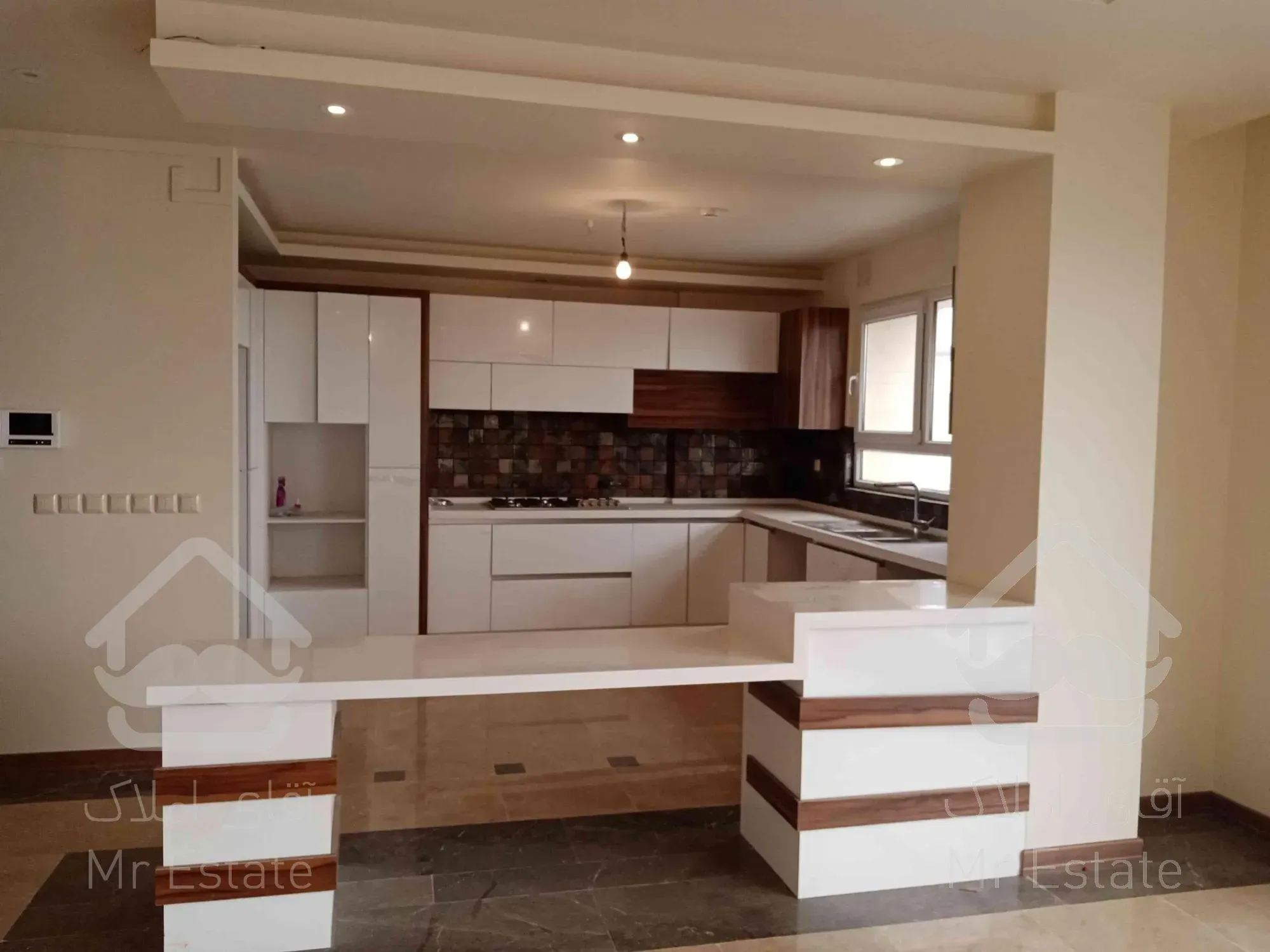 200 متر چهار خواب دولت طبقات بالا