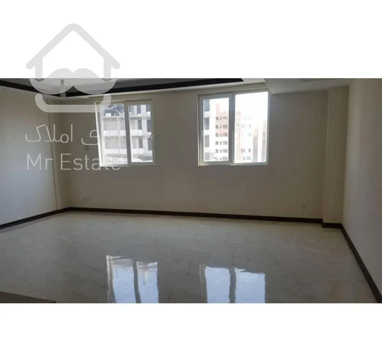 آپارتمان ۱۱۳متر /خوش نقشه /دریاچه