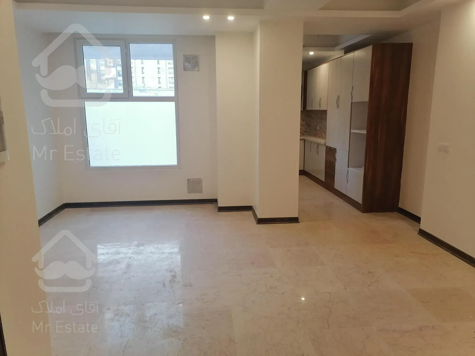 60 متر یک خوابه کلید نخورده پونک