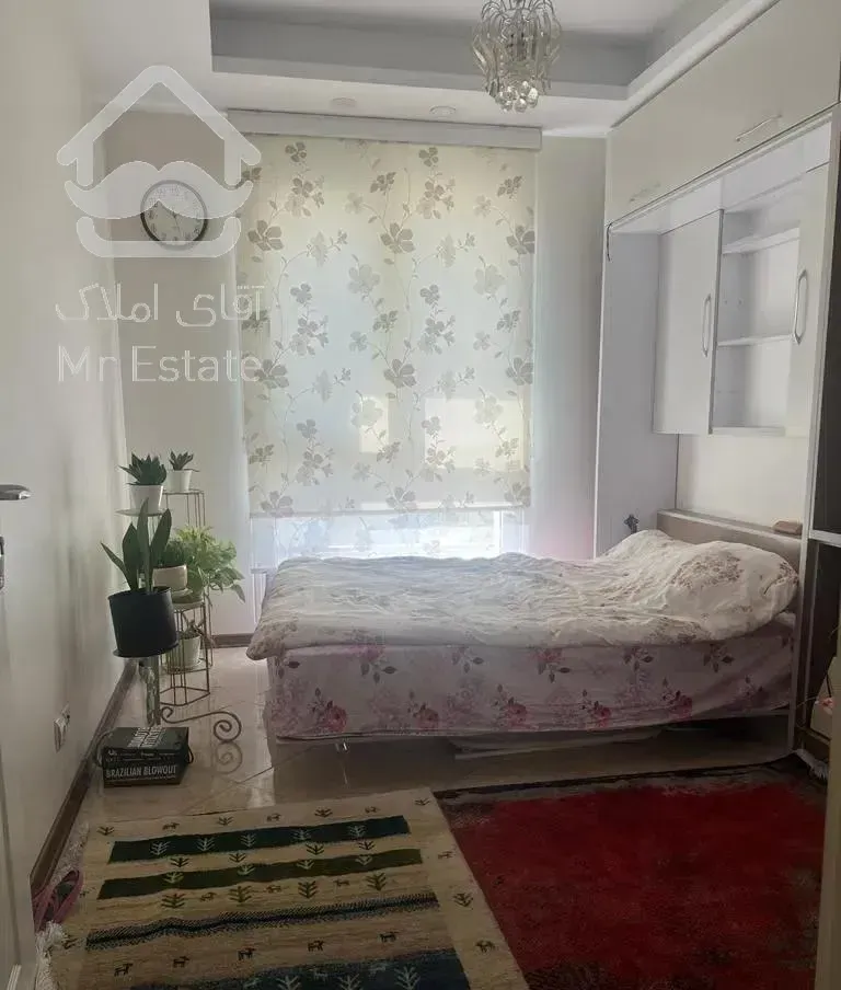 105 متری طبقه 9 برج مجلل پاسارگاد ویو دریاچه چیتگر