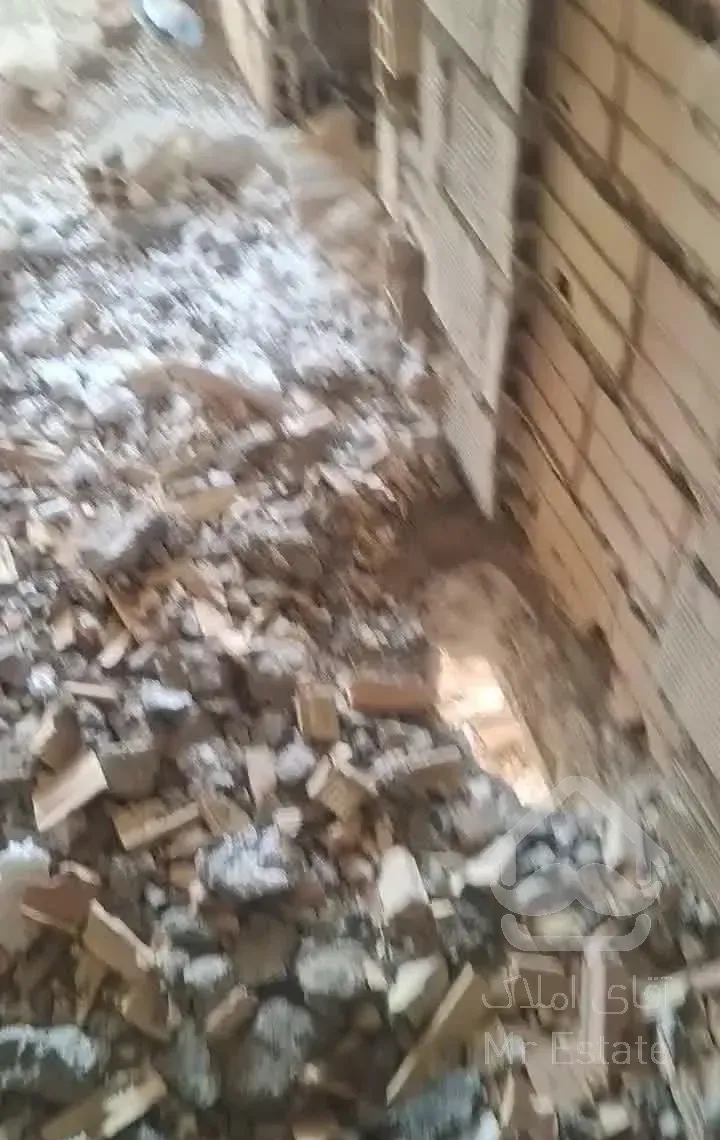 آپارتمان ۸۲ متر / نوساز ۱۴۰۵/ منوچهری / خاص