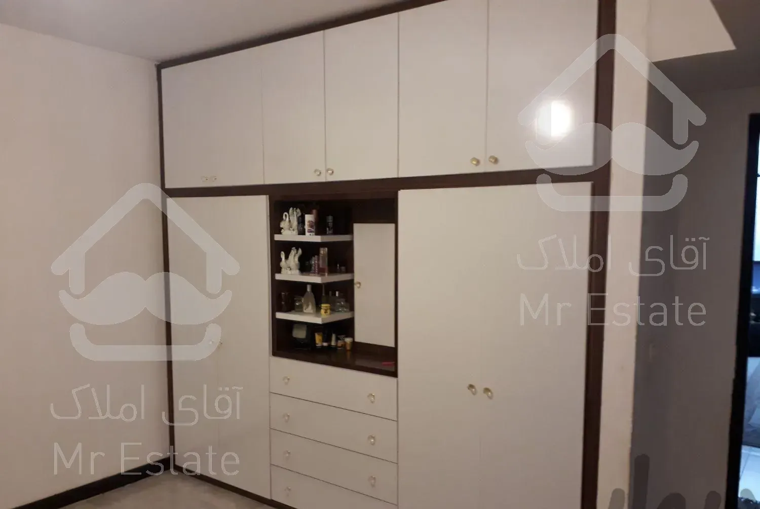 نصاب کابینت وکمددیواری