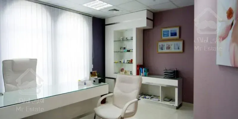 اجاره دفتر مبله موقعیت اداری فوق‌العاده شیک بر اصلی صادقیه
