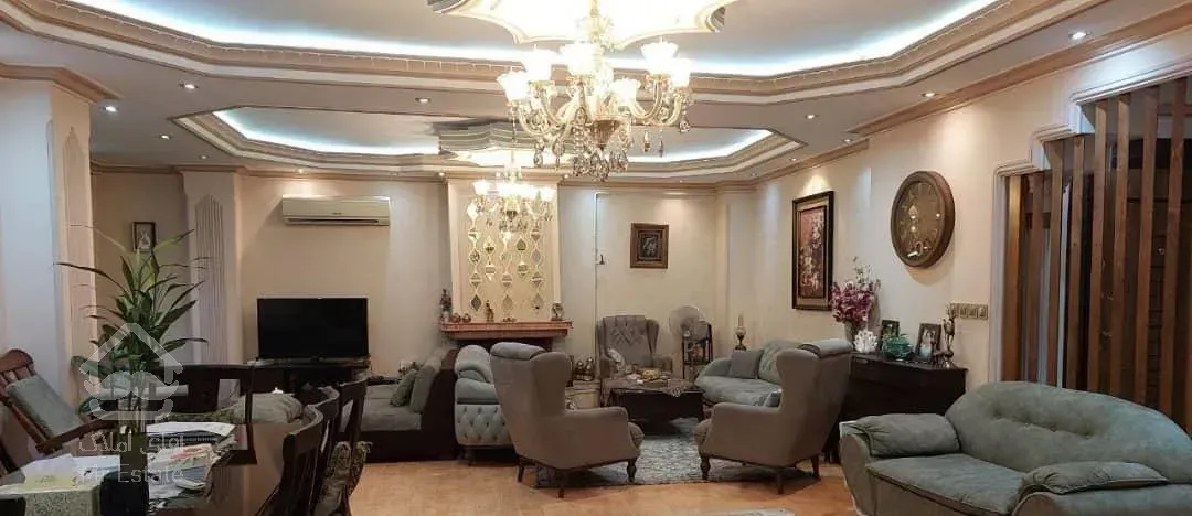 فروش آپارتمان ۱۷۶ متری ۳ خوابه در پارک شهر