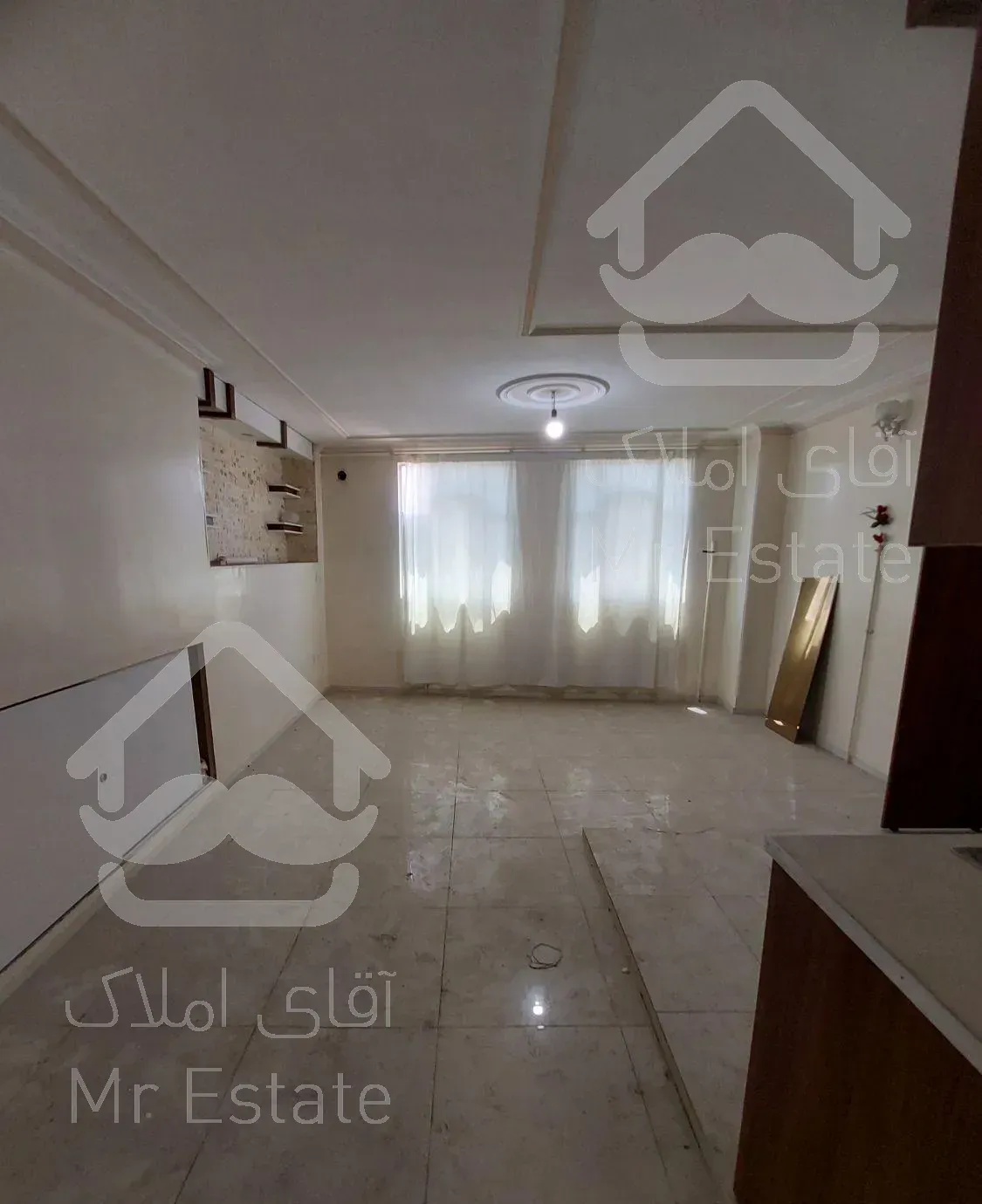 آپارتمان ۴۲ متری نقلی خ همدانی