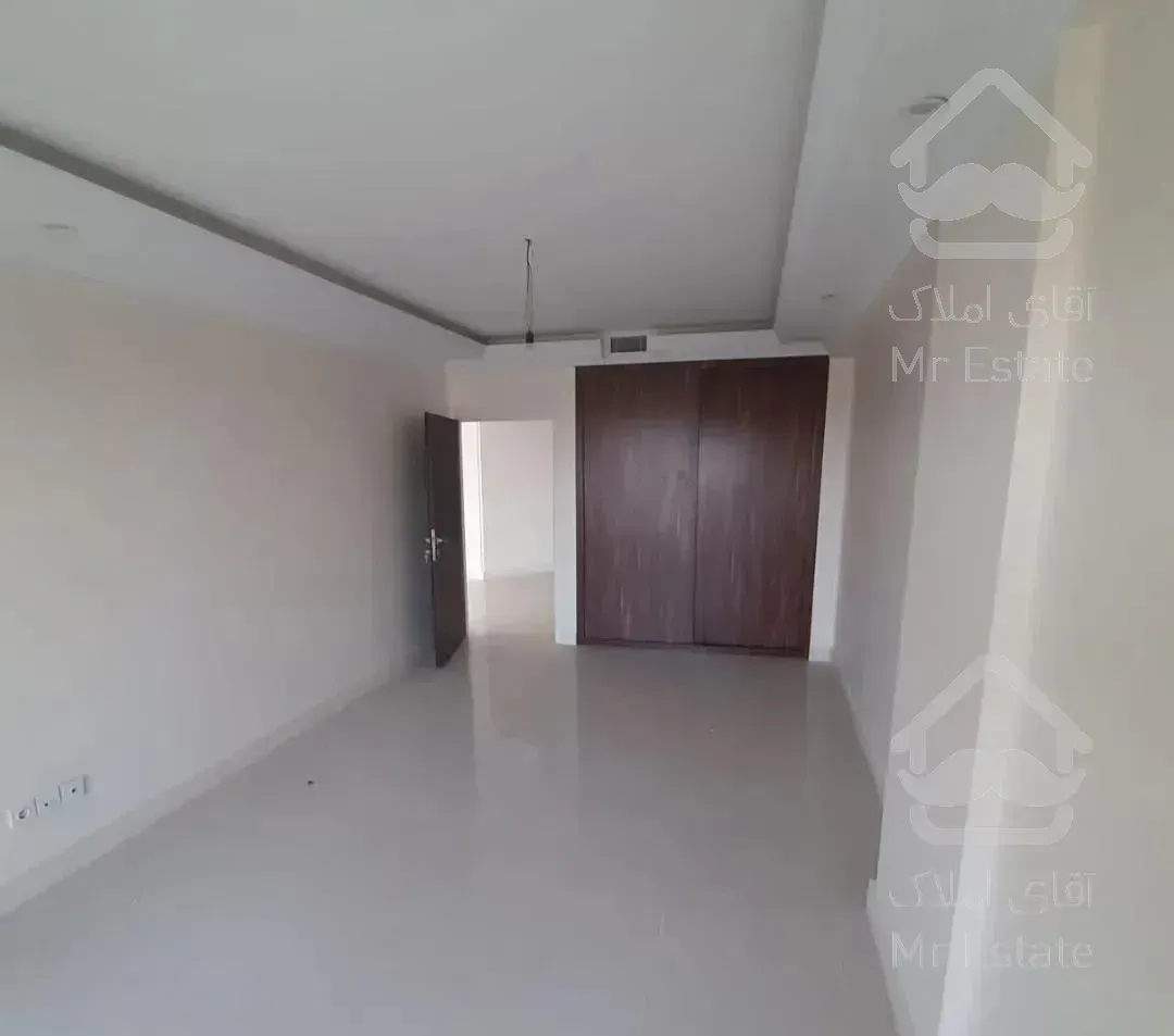 ۶۰۰ متر موقعیت اداری شیک نوساز دربست شهرک راه آهن