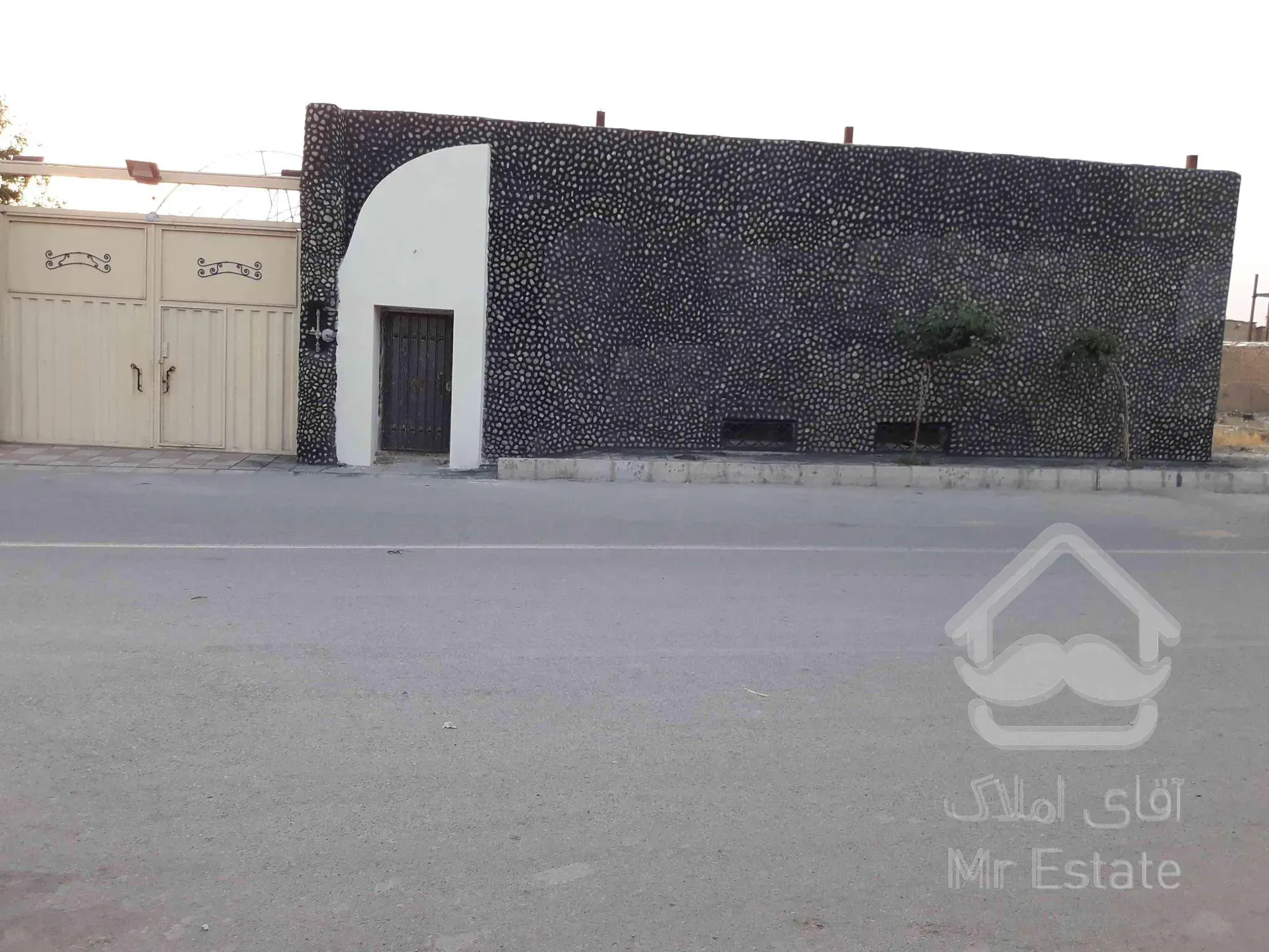 ۱۵۰ متر سالن افسریه ، پاکدشت