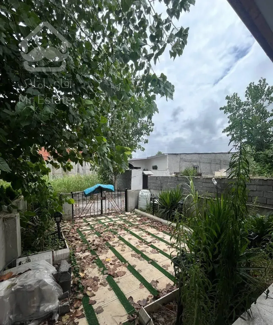 باغچه ویلافلت مدارک کامل شهرک امن۱۵۰م پلاک۱جنگل