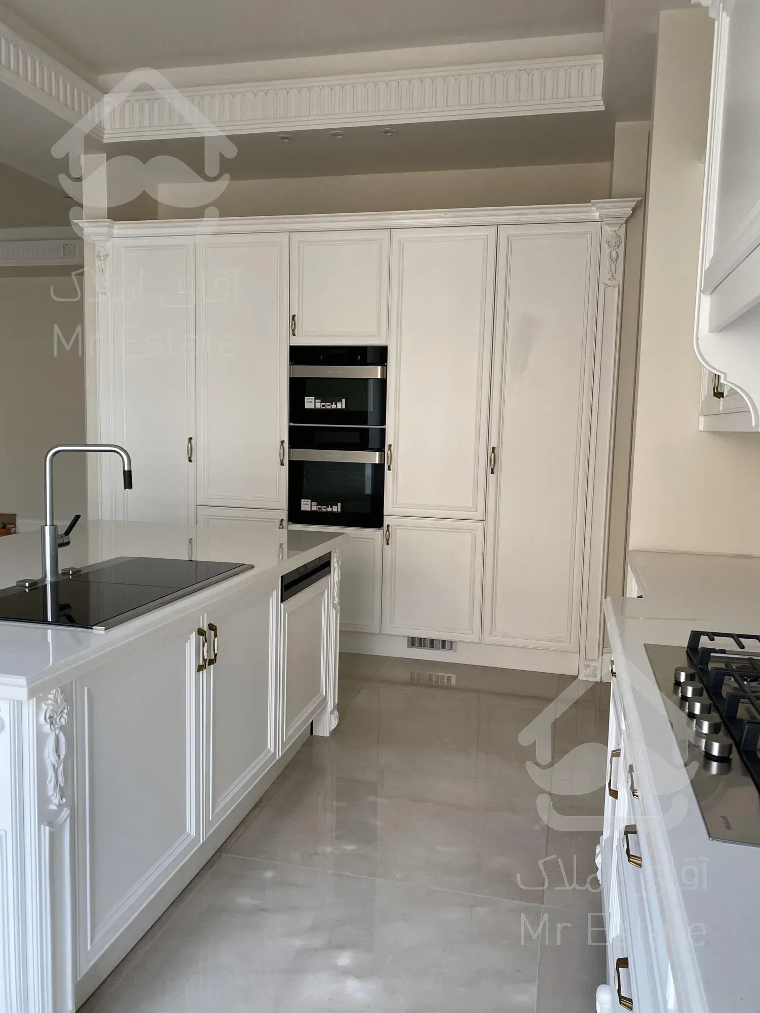 فرشته فروش ۶۰۰ متر تکواحدی با ۹۵ متر تراس