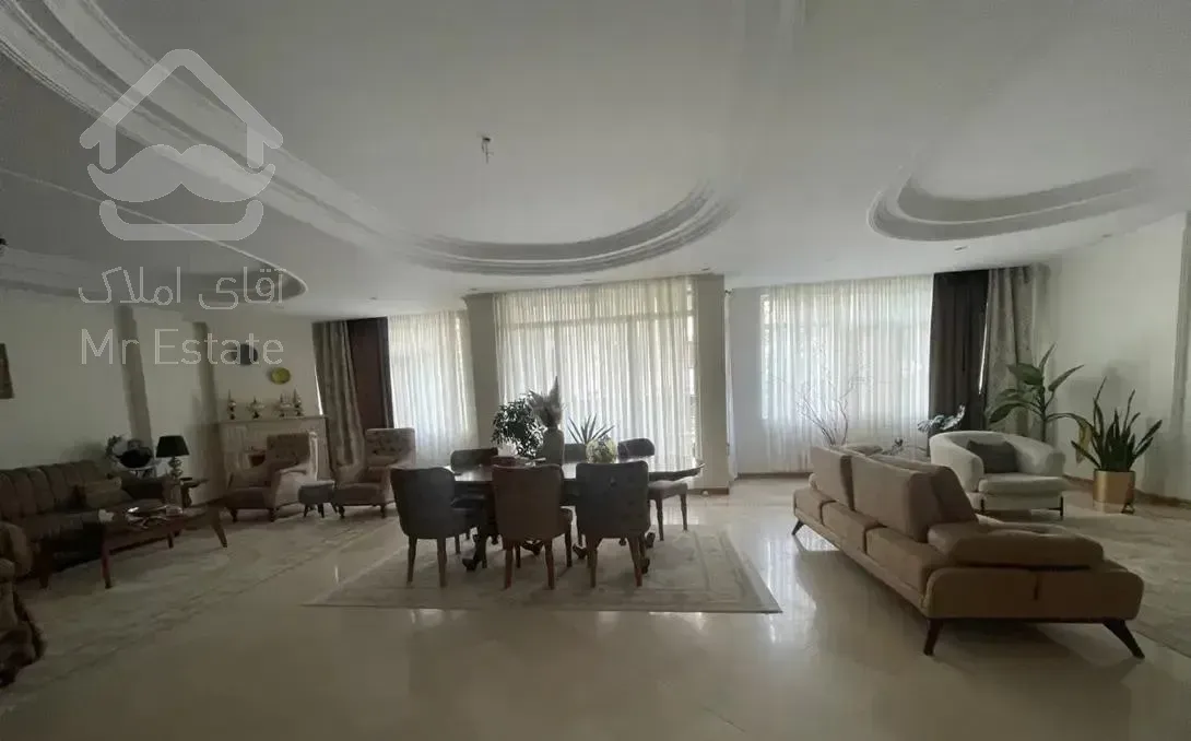 ۲۱۰متر۲پارکینگ/قابل تبدیل تمدید/استخر/لابی/بازسازی