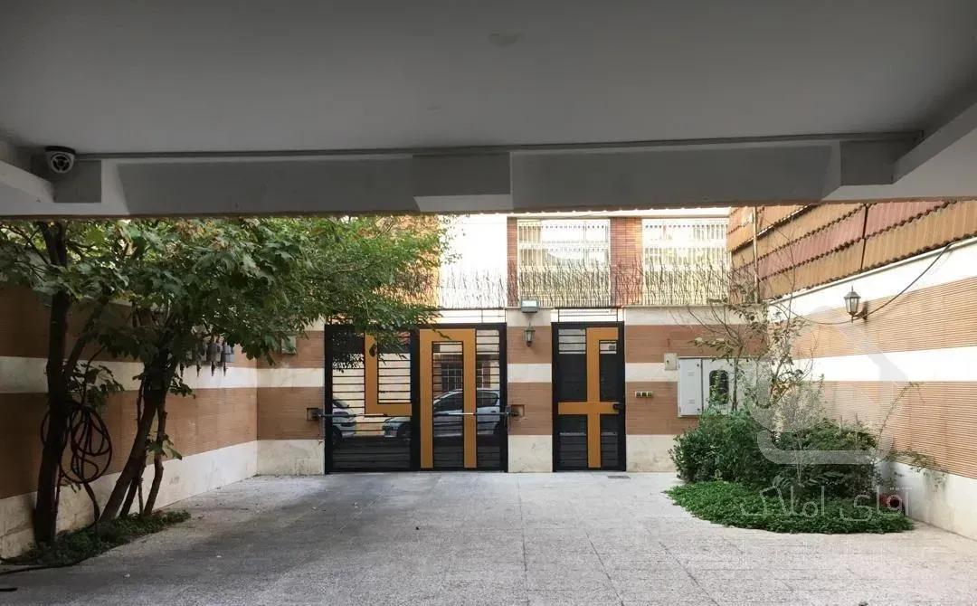 آپارتمان ۱۴۳ متری