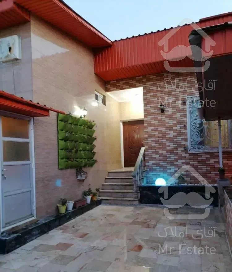 استخرآبگرم،جکوزی،بیلیاردخودم مالکم