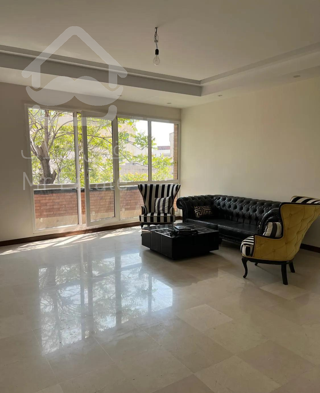 قلهک ۱۰۳ متر (نوساز)