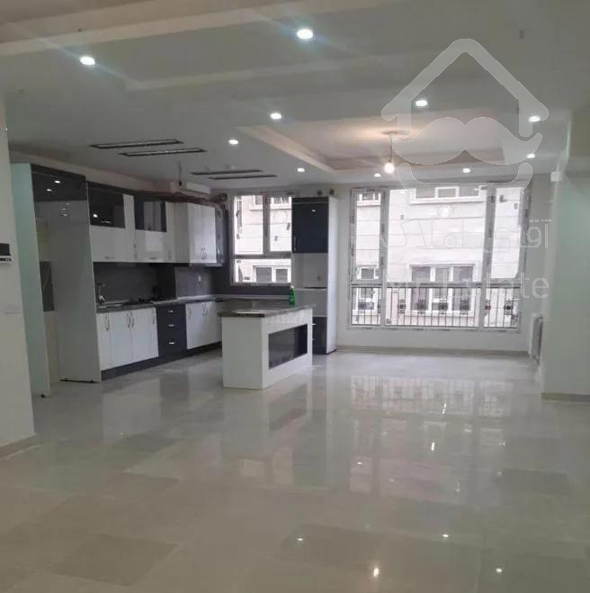 ۱۰۱ متر*۳۰ متر پاسیو در اختیار*سازمان برنامه